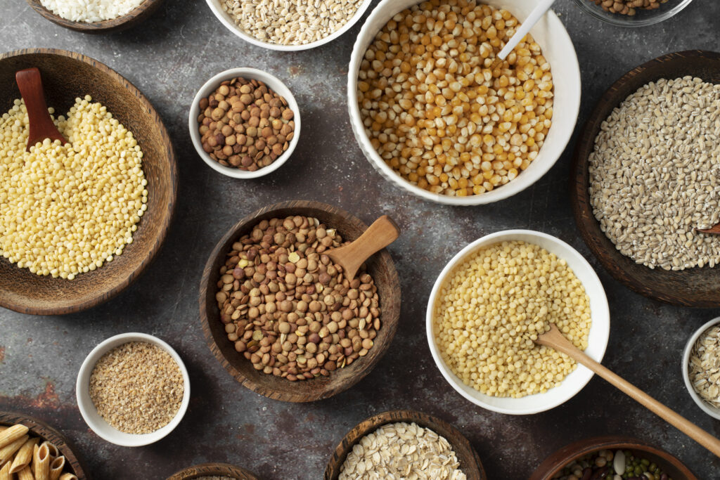 varieties of millets in bowls